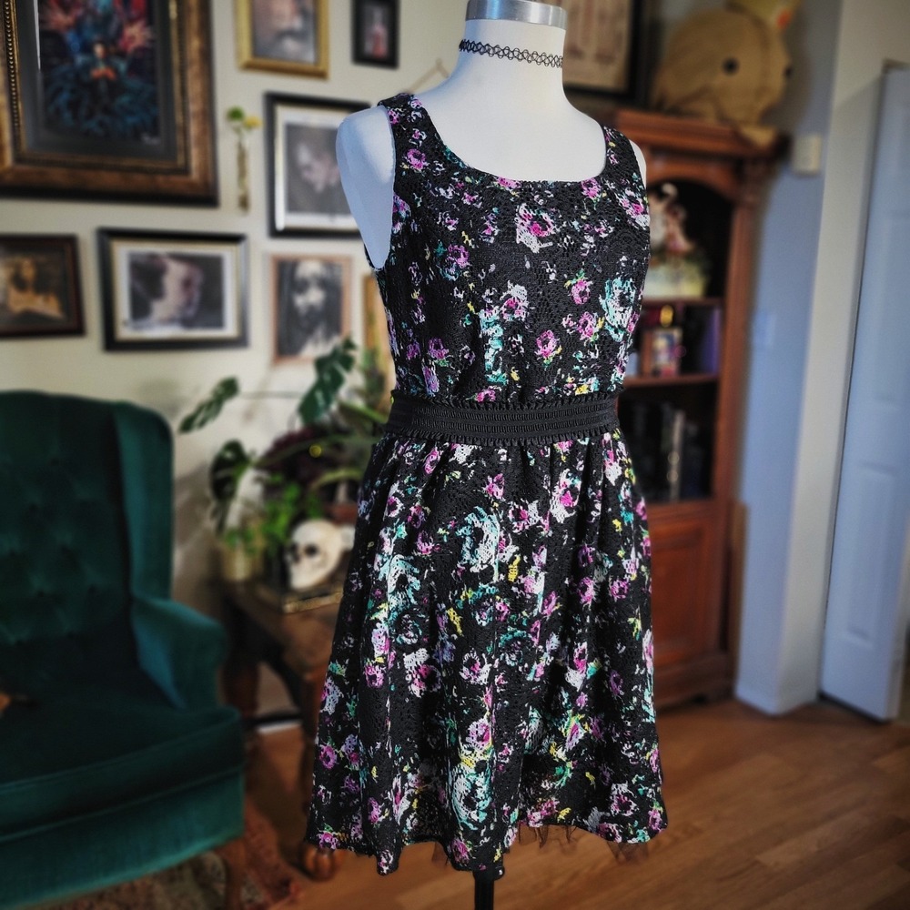 Heart Soul Dress Womens Large Black Floral Lace Fit Flare Belted Sleeveless Mini